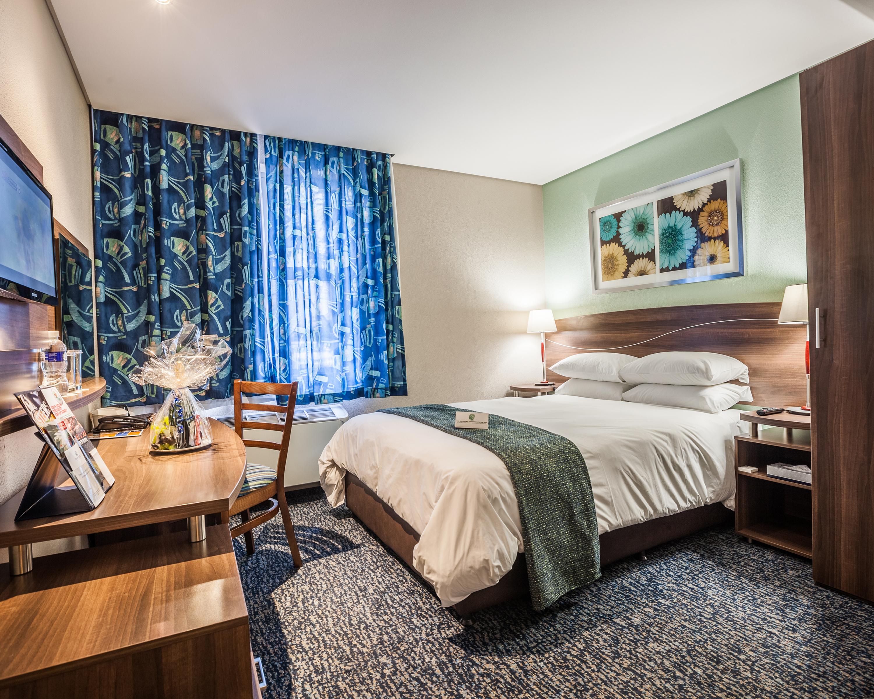 Town Lodge Gaborone Bagian luar foto