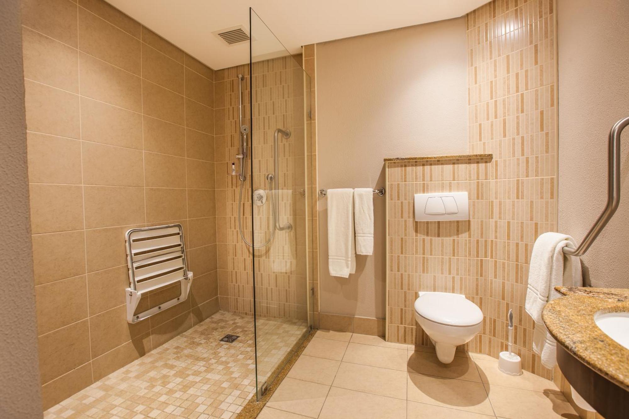 Town Lodge Gaborone Ruang foto